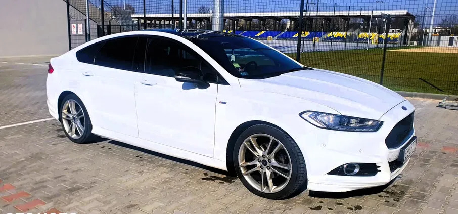 ford mondeo Ford Mondeo cena 63900 przebieg: 170000, rok produkcji 2017 z Bytów